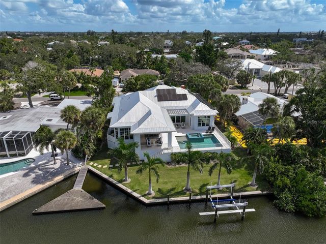 5058 WINDWARD AVENUE, Sarasota, FL 34242