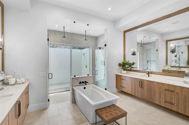 5058 WINDWARD AVENUE, Sarasota, FL 34242