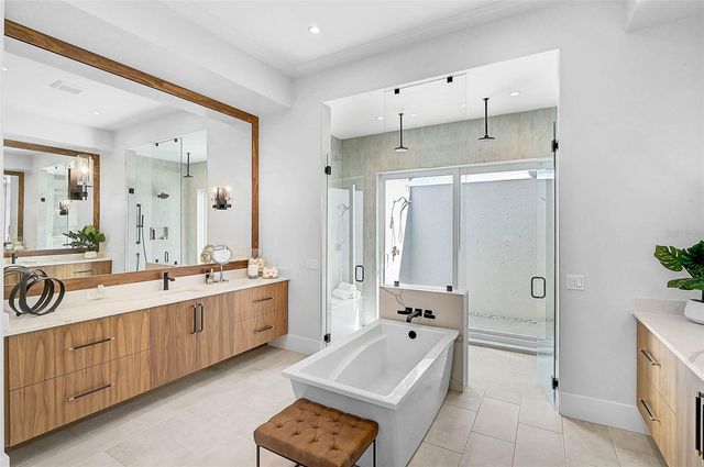 5058 WINDWARD AVENUE, Sarasota, FL 34242