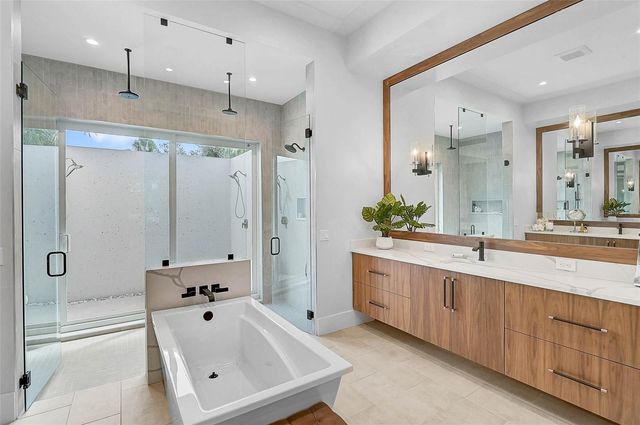 5058 WINDWARD AVENUE, Sarasota, FL 34242