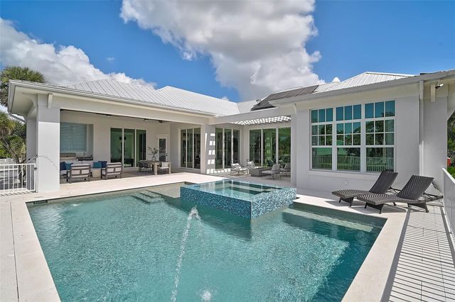 5058 WINDWARD AVENUE, Sarasota, FL 34242