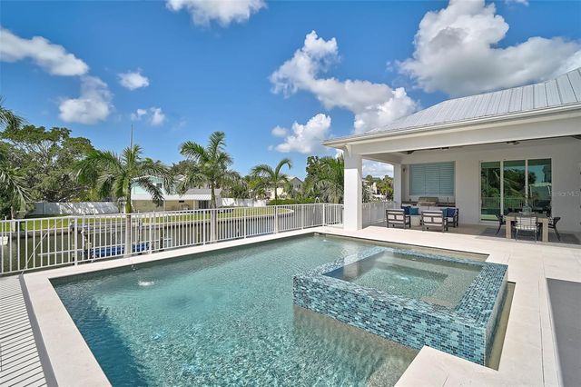 5058 WINDWARD AVENUE, Sarasota, FL 34242