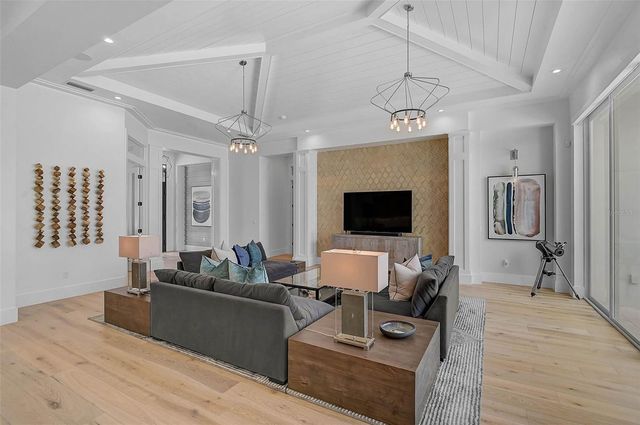 5058 WINDWARD AVENUE, Sarasota, FL 34242