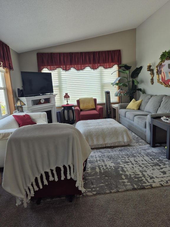 1404 Presidential Drive, Northfield, MN 55057 — photo 4