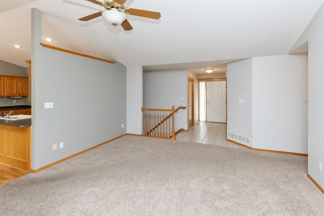 313 NE 17th Street, Ankeny, IA 50021