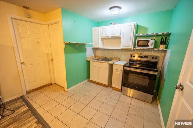 78-80 Milford Avenue, Newark, NJ 07108