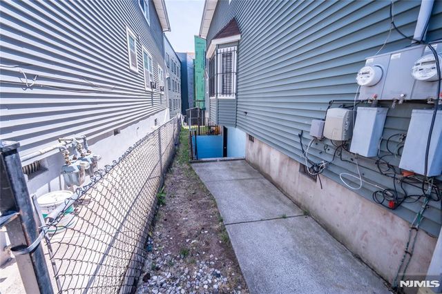 78-80 Milford Avenue, Newark, NJ 07108