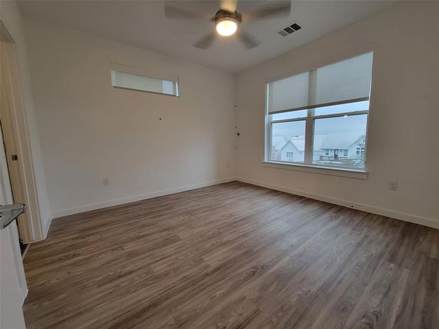 4801 Springdale RD 2211, Austin, TX 78723