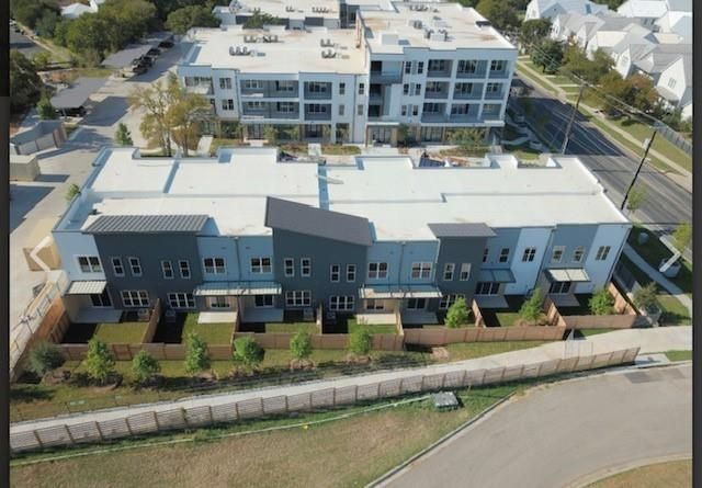4801 Springdale RD 2211, Austin, TX 78723