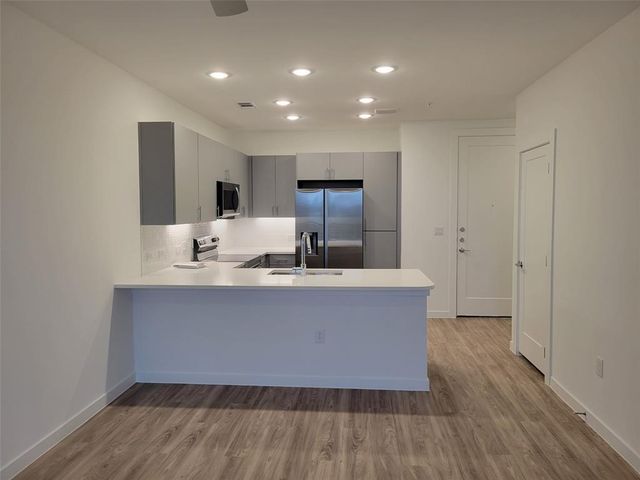 4801 Springdale RD 2211, Austin, TX 78723