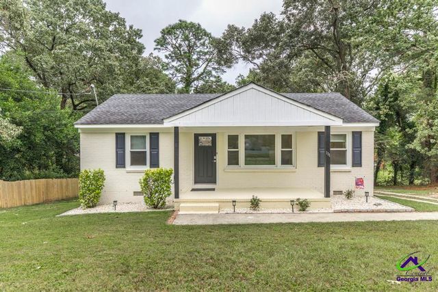 111 Benton, Warner Robins, GA 31088