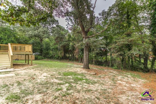 111 Benton, Warner Robins, GA 31088