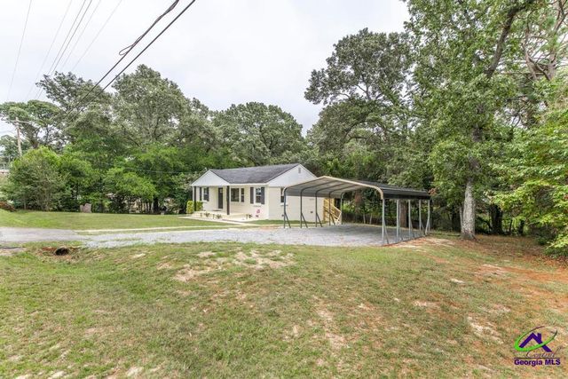 111 Benton, Warner Robins, GA 31088