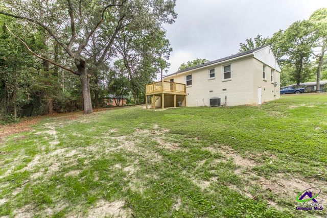 111 Benton, Warner Robins, GA 31088