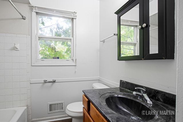 944 Lancashire Court Se 946, City Of Grand Rapids, MI 49508