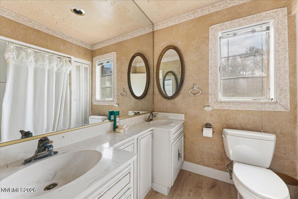 Image 32 of property listing at 3850 Plumas Street, Reno, NV 89509