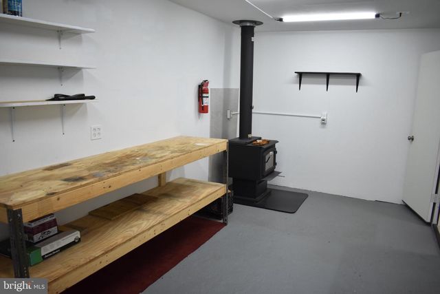 409 WALNUT ST, West Reading, PA 19611