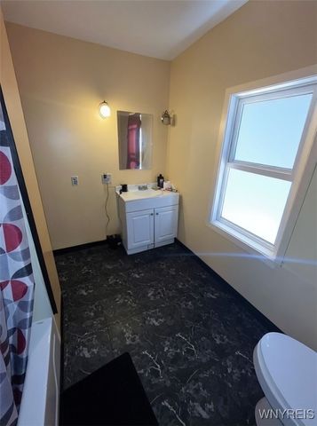 64 Roycroft Drive, Rochester, NY 14621