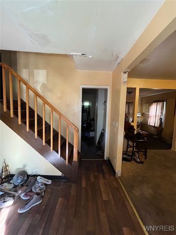 64 Roycroft Drive, Rochester, NY 14621