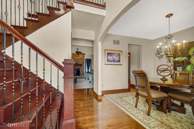 10406 Silver Maple Drive, St. John, IN 46373