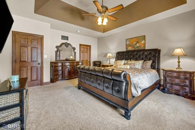 10406 Silver Maple Drive, St. John, IN 46373