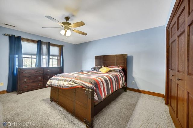 10406 Silver Maple Drive, St. John, IN 46373