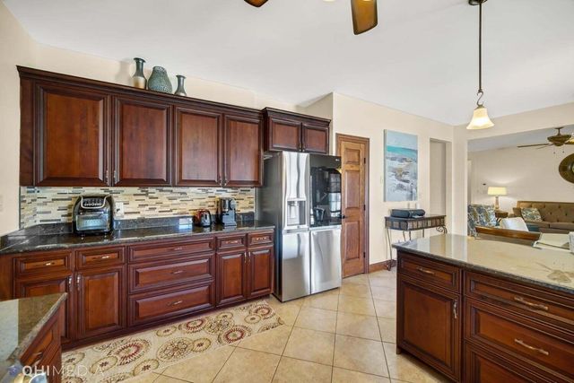 10406 Silver Maple Drive, St. John, IN 46373