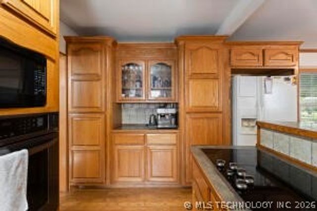 320 W Tahlequah, Vinita, OK 74301