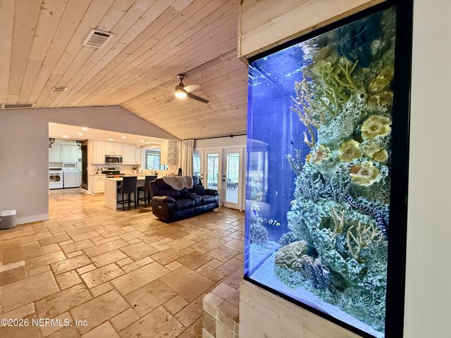 831 ARTHUR MOORE Drive, Green Cove Springs, FL 32043