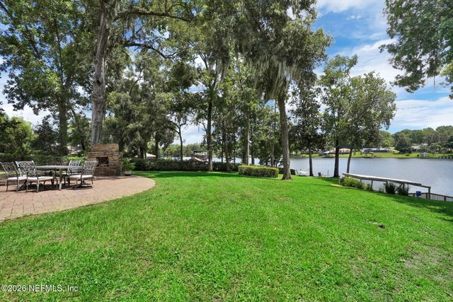 831 ARTHUR MOORE Drive, Green Cove Springs, FL 32043