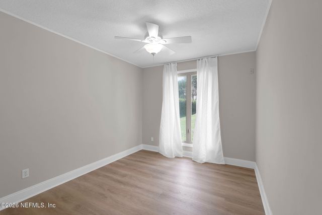 831 ARTHUR MOORE Drive, Green Cove Springs, FL 32043