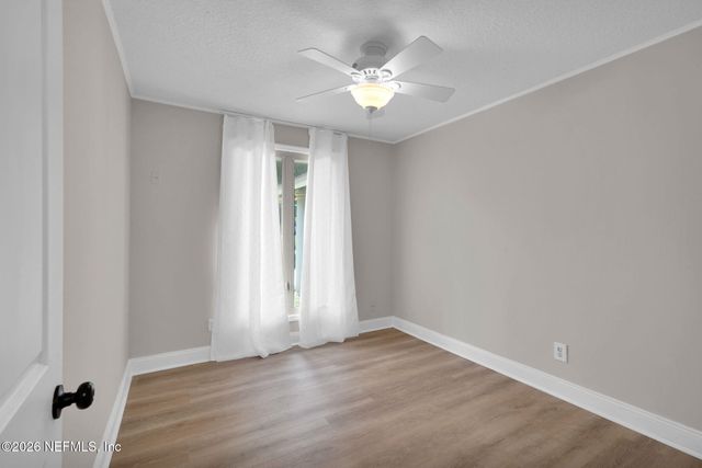 831 ARTHUR MOORE Drive, Green Cove Springs, FL 32043