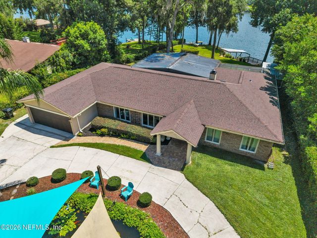 831 ARTHUR MOORE Drive, Green Cove Springs, FL 32043