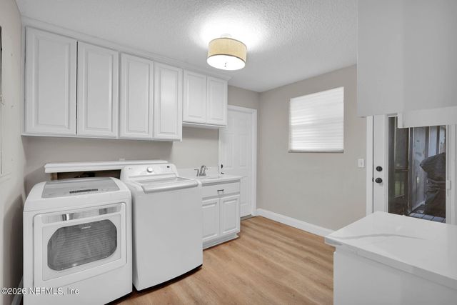 831 ARTHUR MOORE Drive, Green Cove Springs, FL 32043