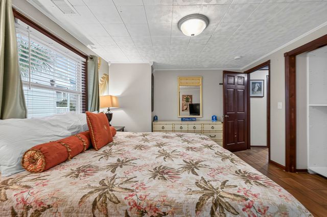 215 N 28th Ave. N, North Myrtle Beach, SC 29582