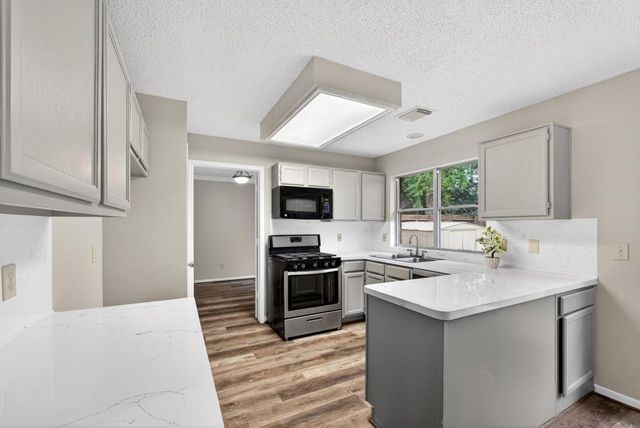 8815 Stoney Bend Drive, Spring, TX 77379