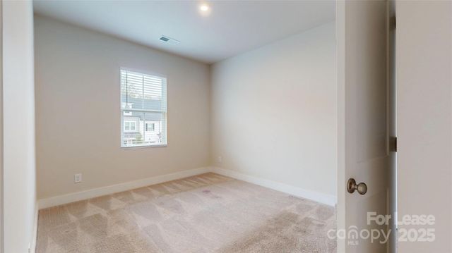 9645 Munsing Drive, Charlotte, NC 28269