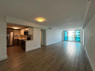 1900 S Treasure Drive 4P, North Bay Village, FL 33141
