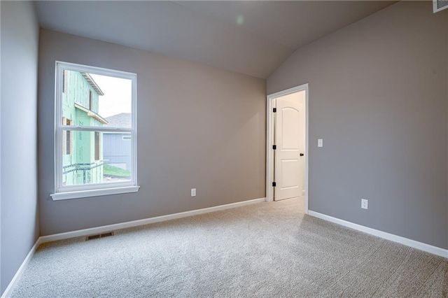 27016 E Dogwood Lane, Lee's Summit, MO 64086