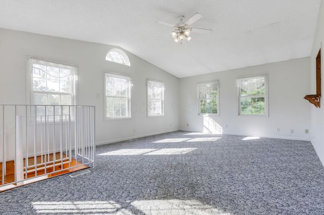 6298 Fallsburg Road NE, Newark, OH 43055