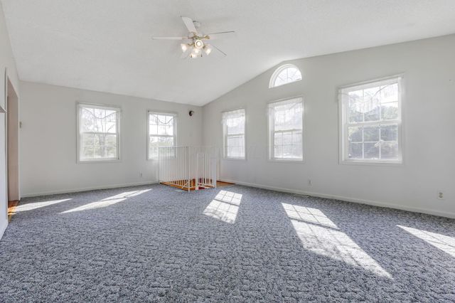 6298 Fallsburg Road NE, Newark, OH 43055