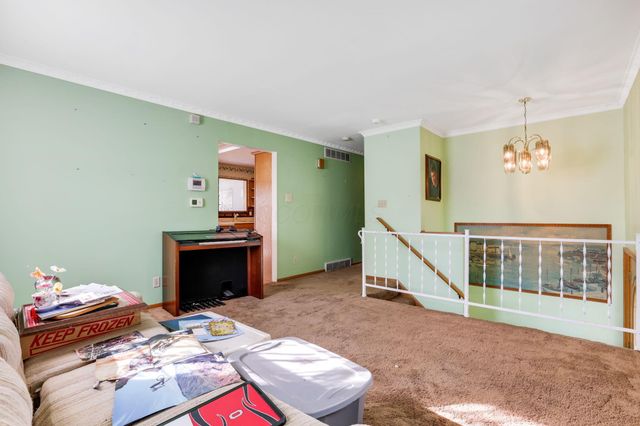 6298 Fallsburg Road NE, Newark, OH 43055