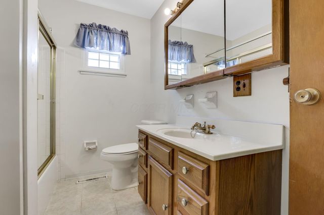 6298 Fallsburg Road NE, Newark, OH 43055