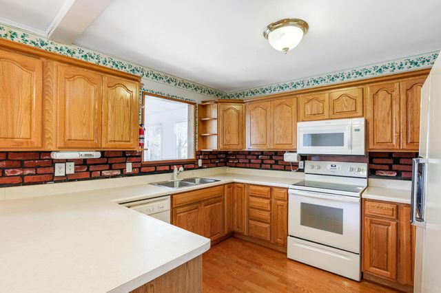 6298 Fallsburg Road NE, Newark, OH 43055