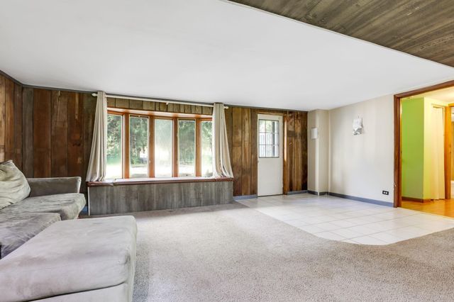 6298 Fallsburg Road NE, Newark, OH 43055