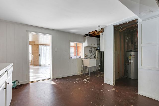 6298 Fallsburg Road NE, Newark, OH 43055