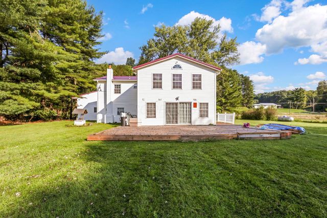 6298 Fallsburg Road NE, Newark, OH 43055