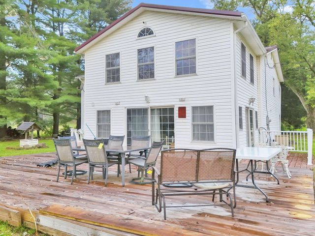 6298 Fallsburg Road NE, Newark, OH 43055