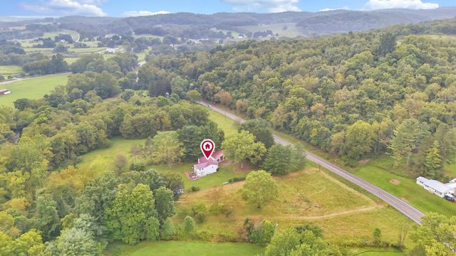 6298 Fallsburg Road NE, Newark, OH 43055