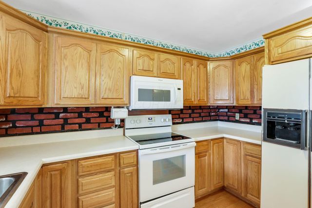 6298 Fallsburg Road NE, Newark, OH 43055